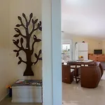 Daniela 3*