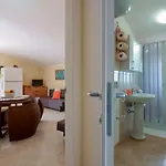 فندق مبيت وإفطار Daniela 3*